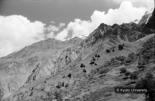 ヒンズークシ地域撮影フィルム : LF-3-12 (1)