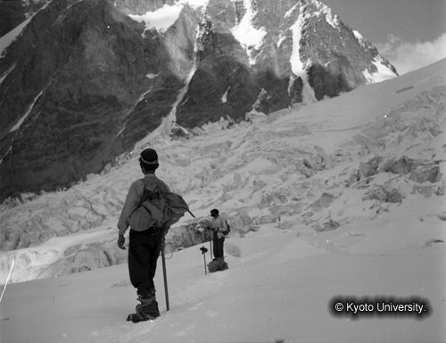 ヒンズークシ地域撮影フィルム : （R)F-25-15 (1)