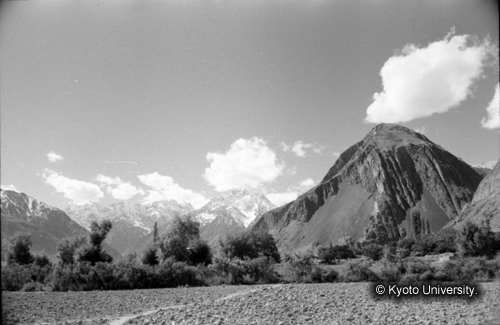 ヒンズークシ地域撮影フィルム : LF-11-15 (1)