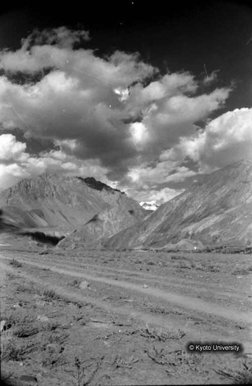 ヒンズークシ地域撮影フィルム : LF-12-5 (1)