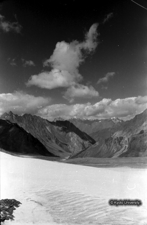 ヒンズークシ地域撮影フィルム : LF-5-10 (1)