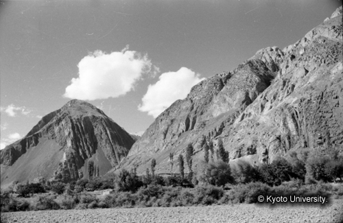 ヒンズークシ地域撮影フィルム : LF-11-14 (1)