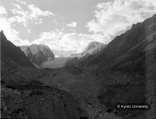 ヒンズークシ地域撮影フィルム : F-18-12 (1)