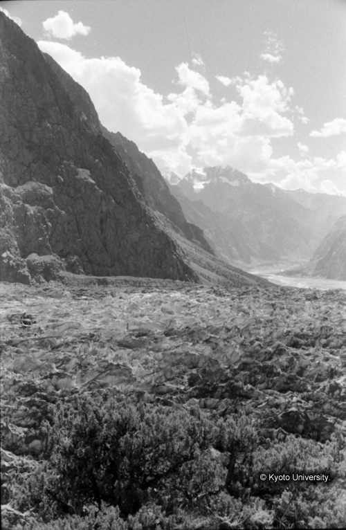 ヒンズークシ地域撮影フィルム : LF-6-7 (1)