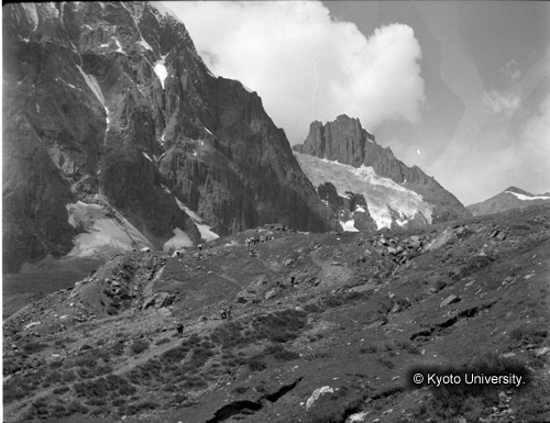 ヒンズークシ地域撮影フィルム : F-7-14 (1)