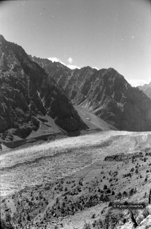 ヒンズークシ地域撮影フィルム : LF-7-8 (1)