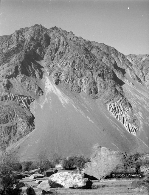 ヒンズークシ地域撮影フィルム : F-44-1 (1)