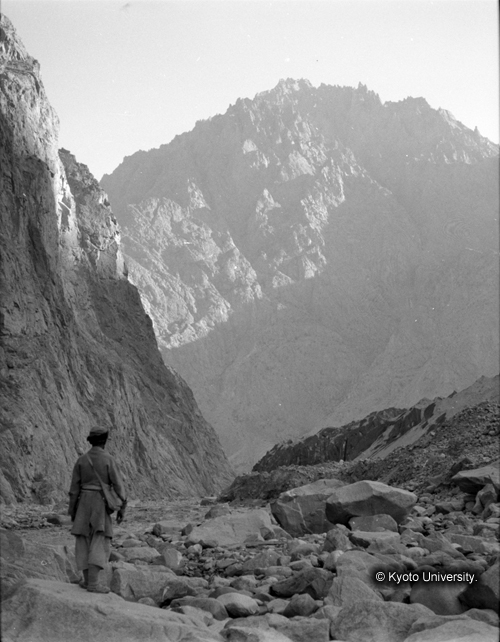 ヒンズークシ地域撮影フィルム : F-13-14 (1)