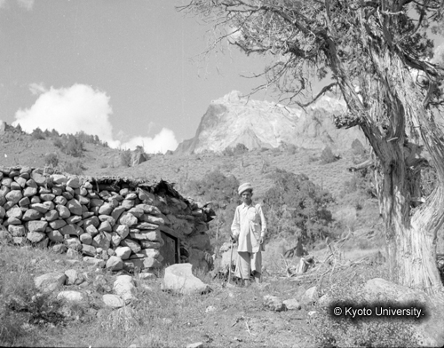 ヒンズークシ地域撮影フィルム : F-48-11 (1)