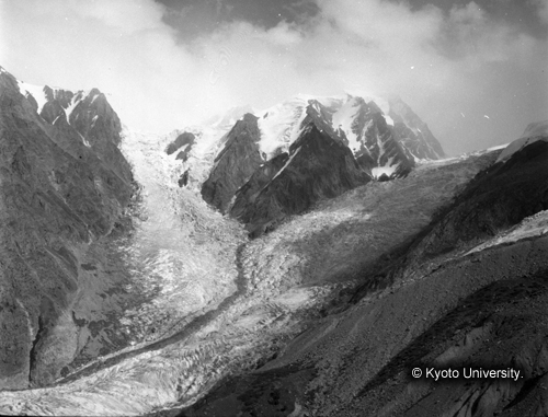 ヒンズークシ地域撮影フィルム : F-22-2 (1)