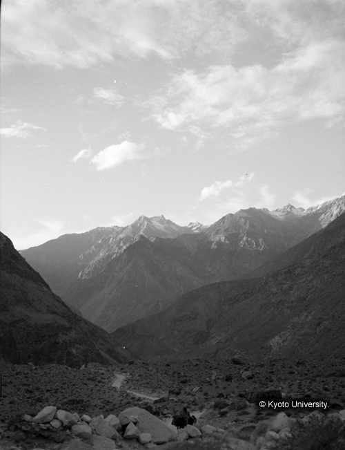 ヒンズークシ地域撮影フィルム : F-46-3 (1)