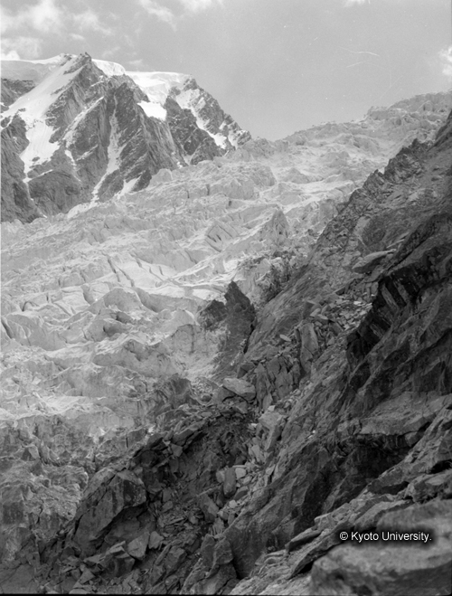 ヒンズークシ地域撮影フィルム : F-24-8 (1)