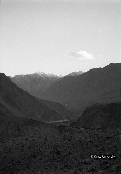 ヒンズークシ地域撮影フィルム : F-46-4 (1)