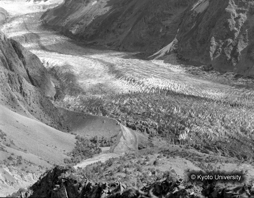 ヒンズークシ地域撮影フィルム : F-16-11 (1)