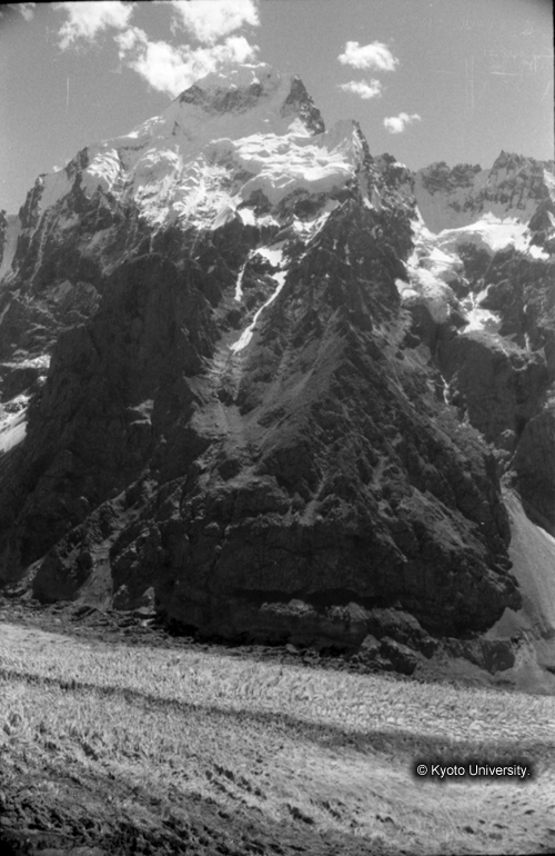 ヒンズークシ地域撮影フィルム : LF-7-11 (1)