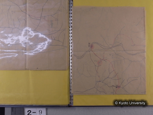 白頭山ルートマップ及び大興安嶺の新聞切り抜き (2)