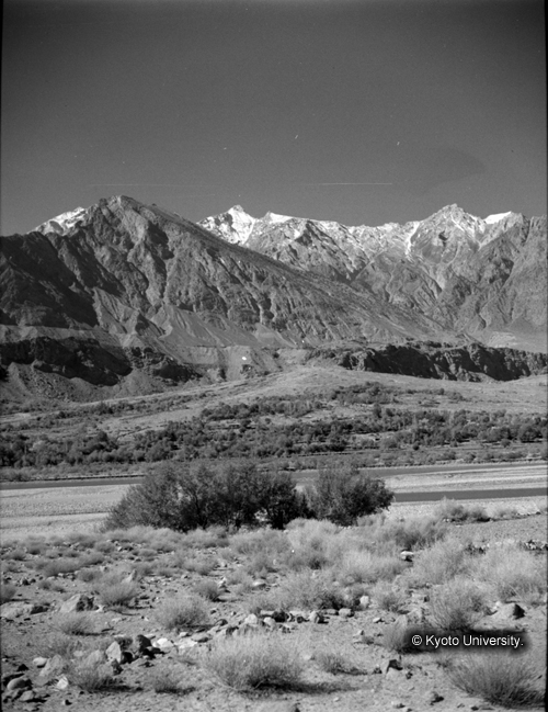 ヒンズークシ地域撮影フィルム : F-42-11 (1)