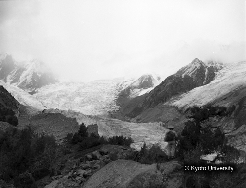 ヒンズークシ地域撮影フィルム : F-26-15 (1)