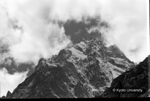 ヒンズークシ地域撮影フィルム : LF-11-5 (1)