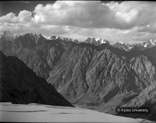 ヒンズークシ地域撮影フィルム : （R)F-25-7 (1)