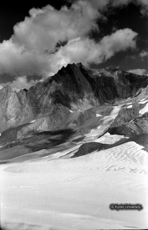 ヒンズークシ地域撮影フィルム : LF-5-12 (1)