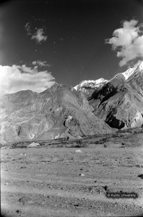 ヒンズークシ地域撮影フィルム : LF-12-3 (1)