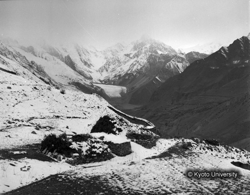 ヒンズークシ地域撮影フィルム : F-33-14 (1)