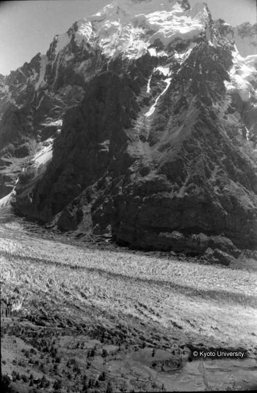 ヒンズークシ地域撮影フィルム : LF-7-4 (1)