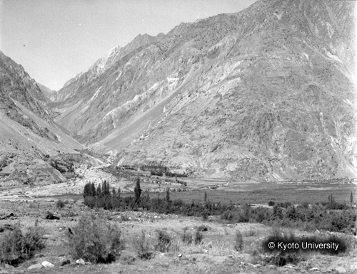 ヒンズークシ地域撮影フィルム : F-10-13 (1)
