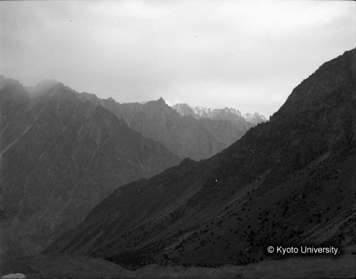 ヒンズークシ地域撮影フィルム : F-20-15 (1)