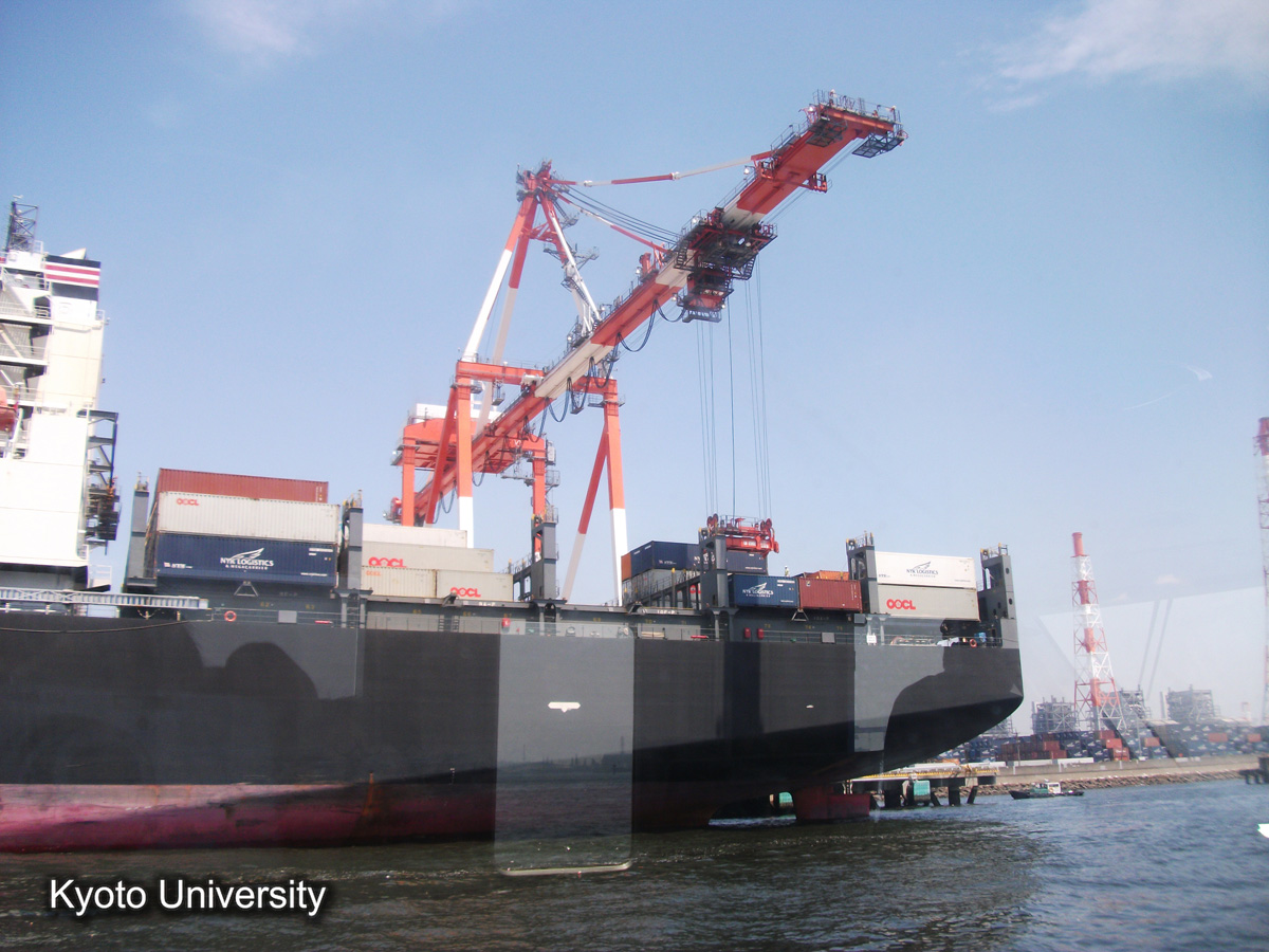 名古屋港（2010） (1)