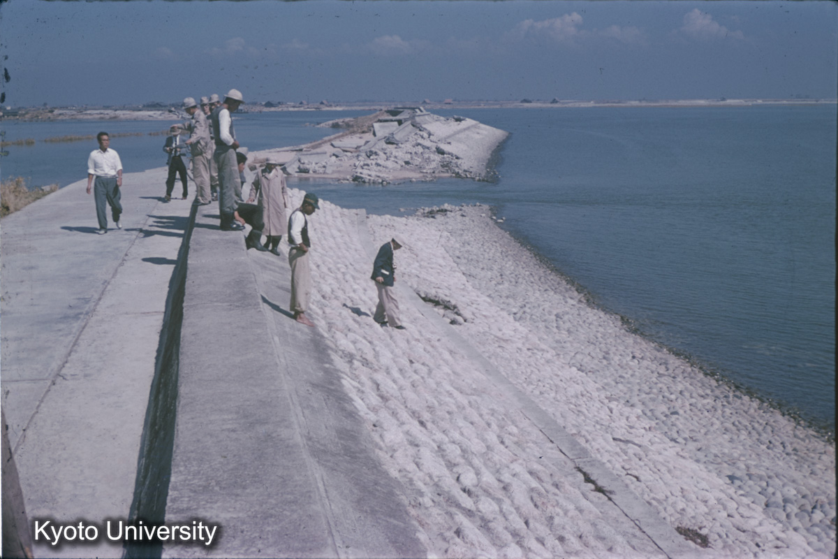 川越干拓　前面堤破堤箇所（1959） (1)