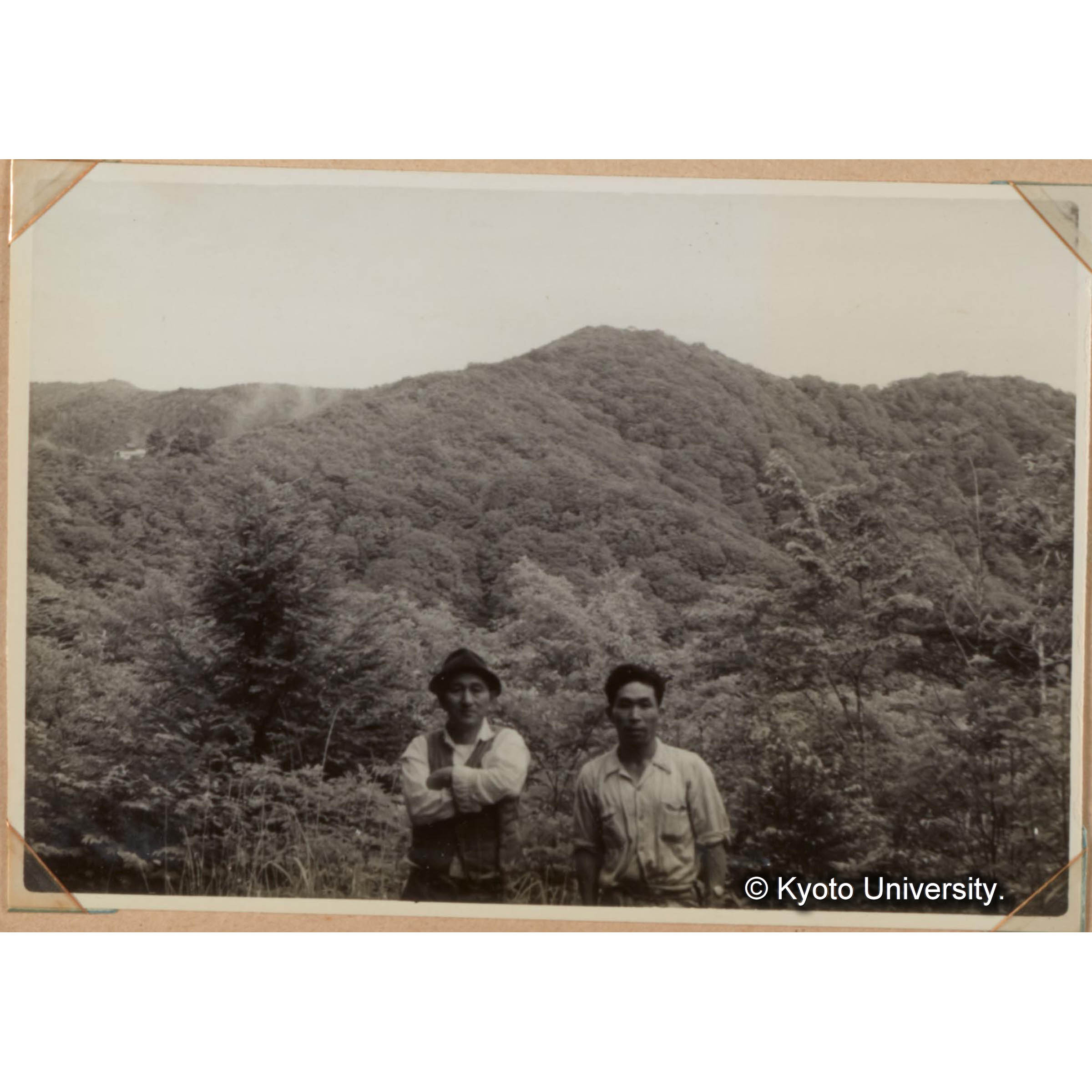 （山林）（人物が2人） (1)