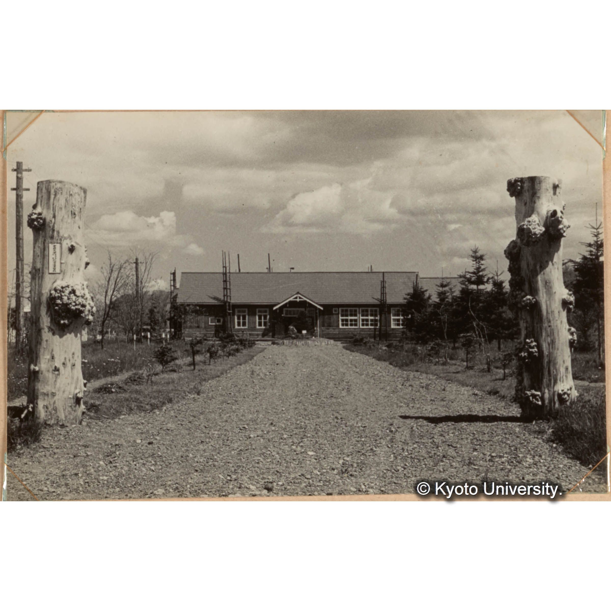 （事務所正面） (1)