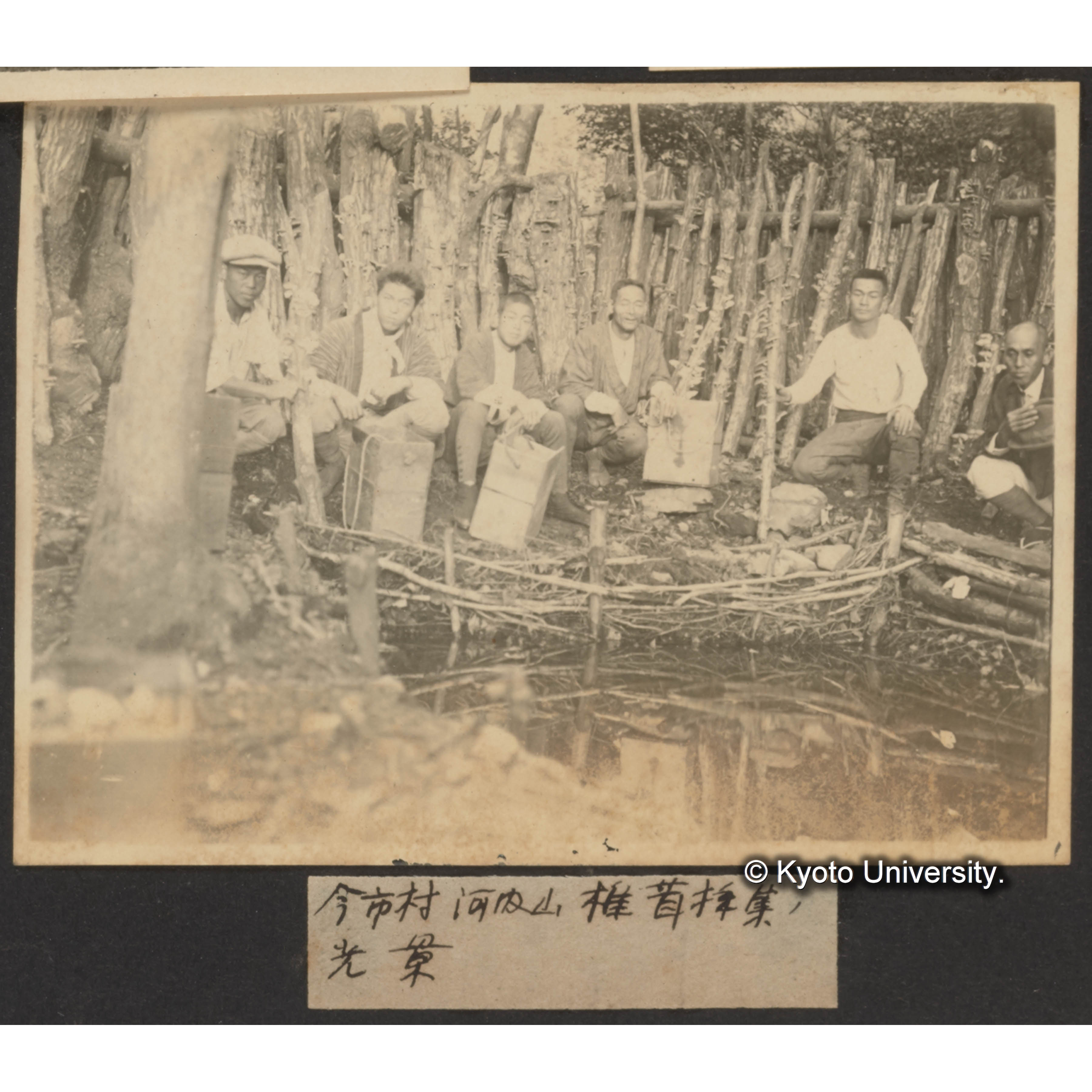 河内山 奈須氏人夫小屋（右）及改良新乾燥室 (1)