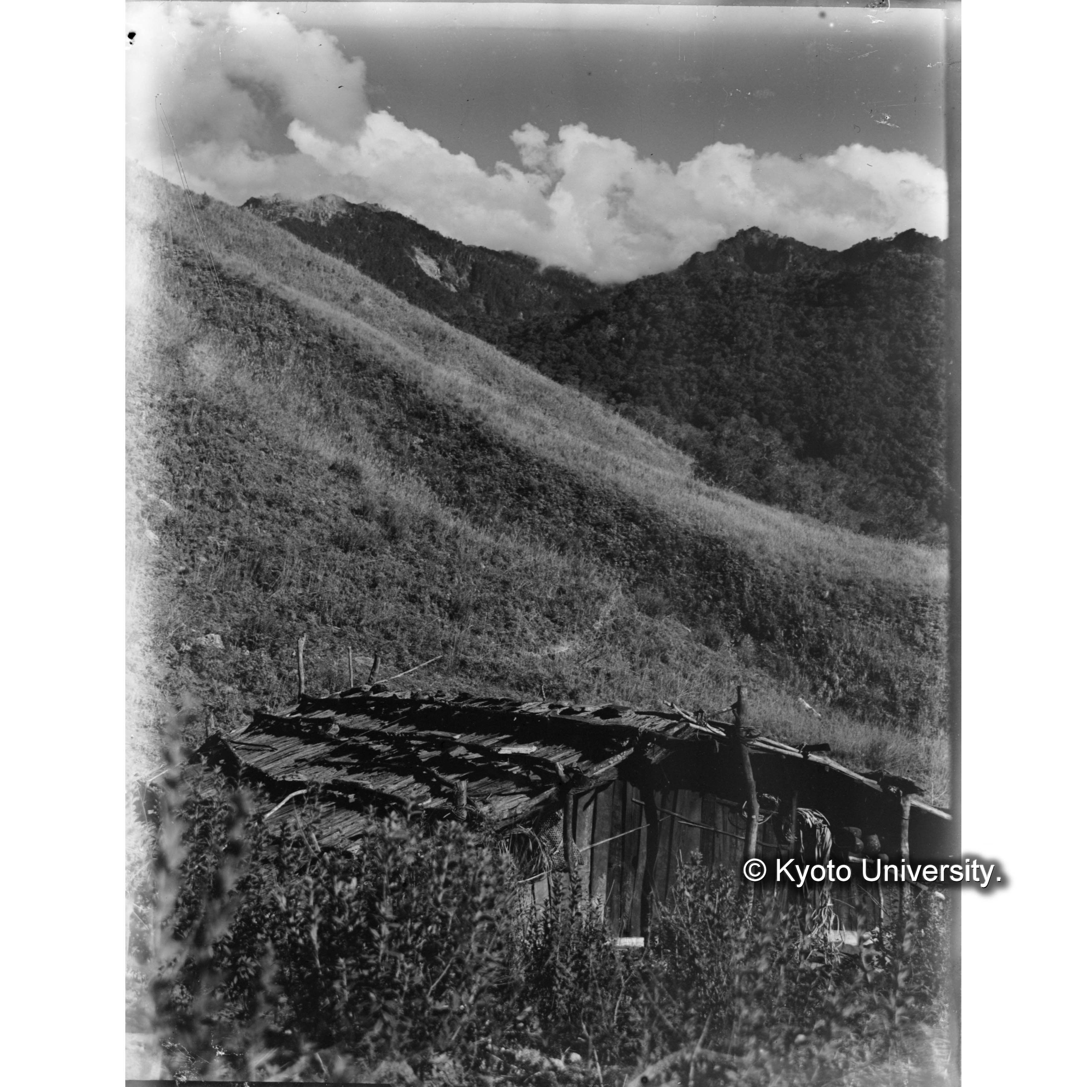 バリサン社、卑南主山の生蕃の家 (1)