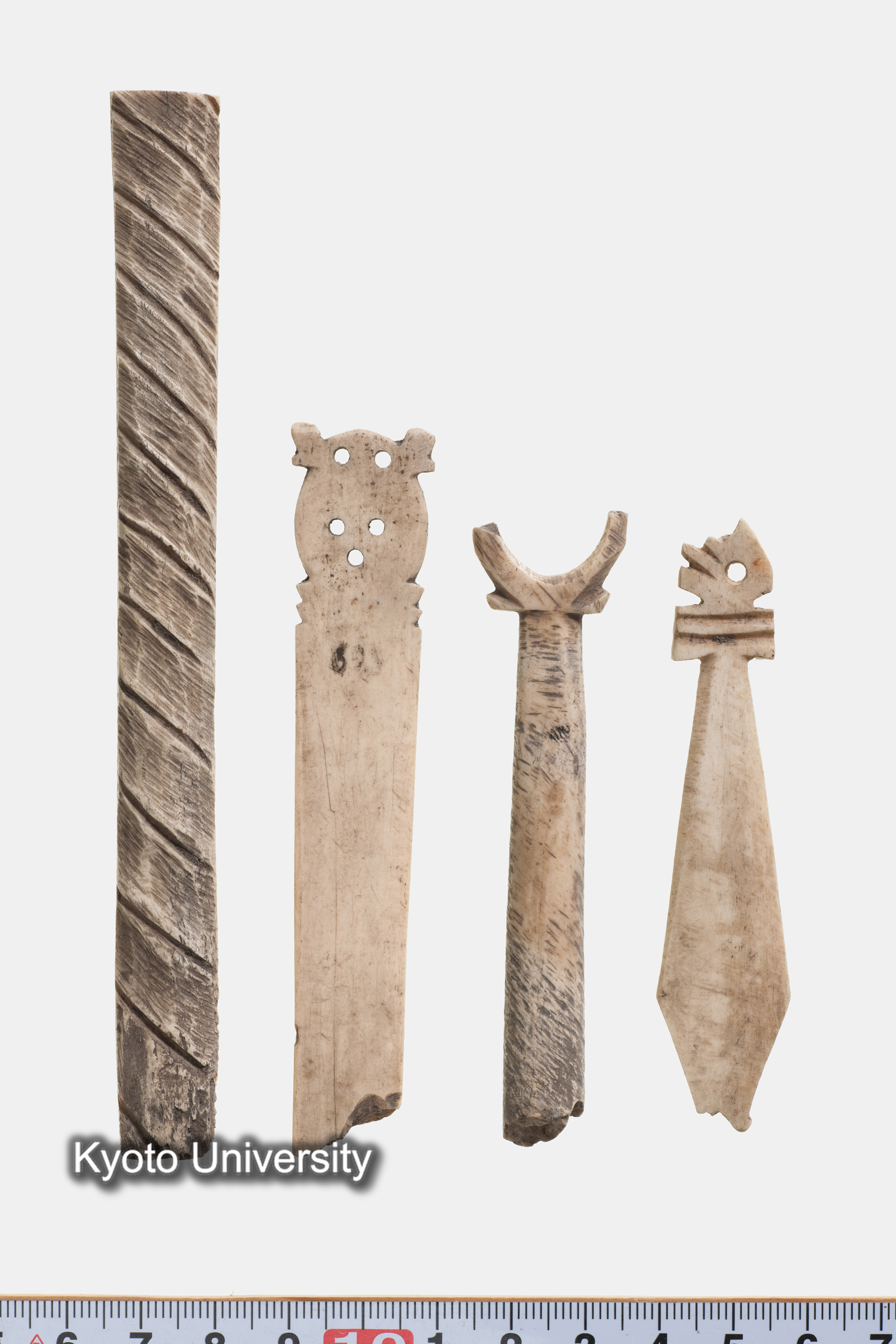 06-214_Oxyrhynchus024a[01-04]_p017-018 (1)