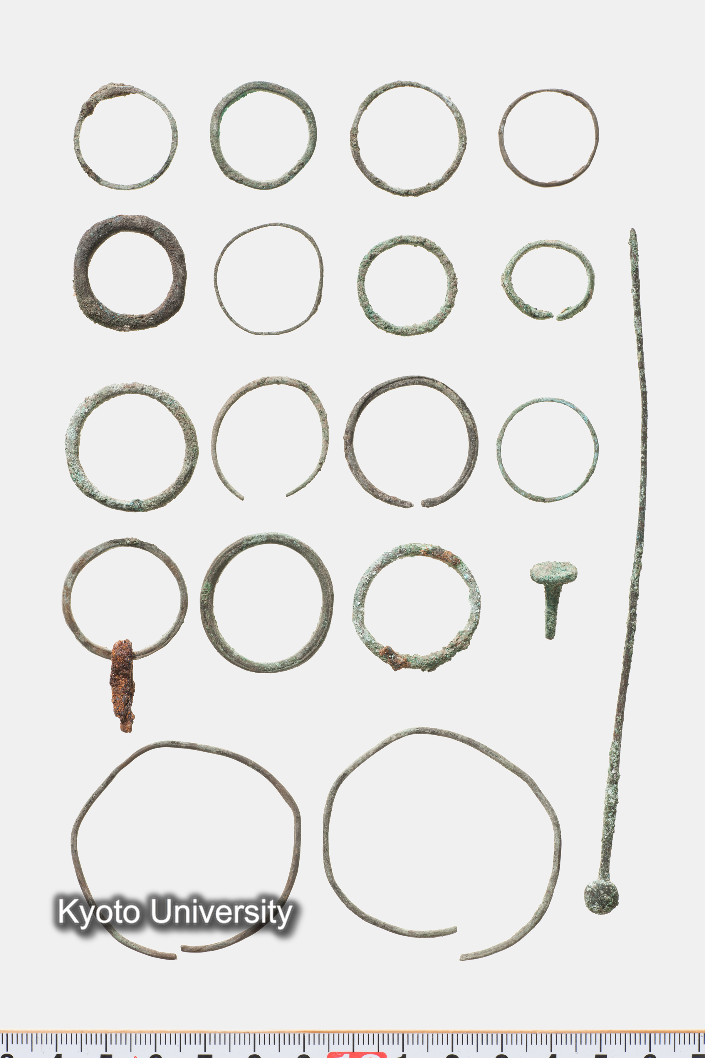 08-566_Oxyrhynchus026b[01-19]_p018-019 (1)