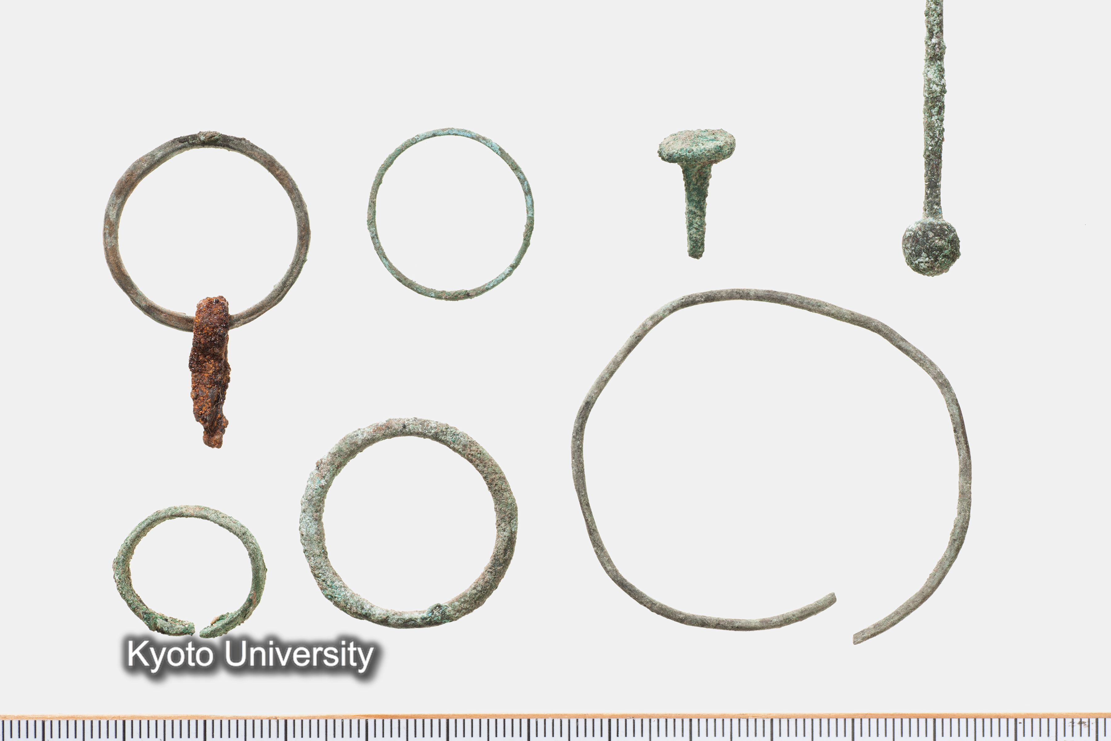 08-567_Oxyrhynchus026b[08-09+12-13+16+18-19]_p018-019 (1)