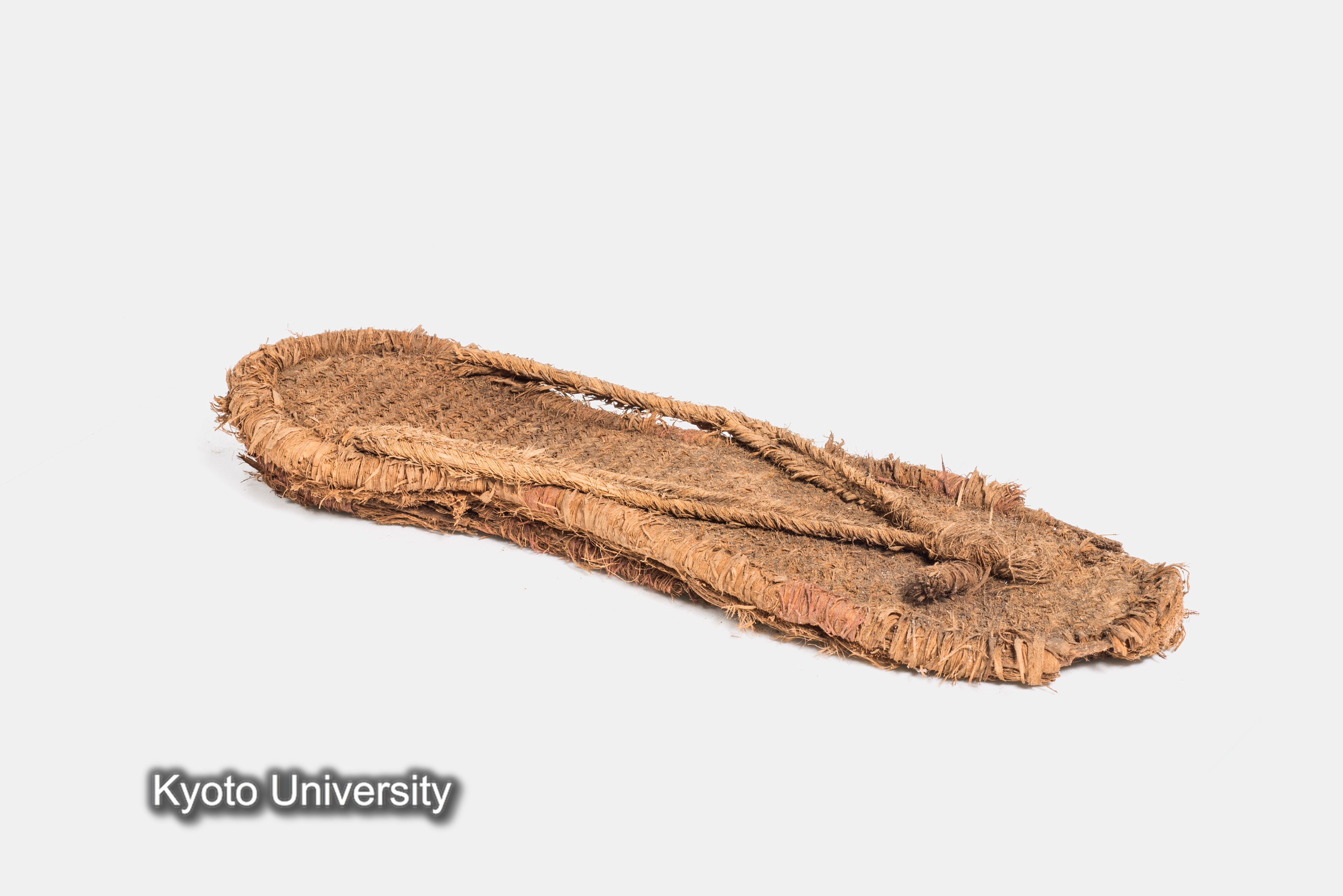 11-019_Textiles005_p143+145 (1)