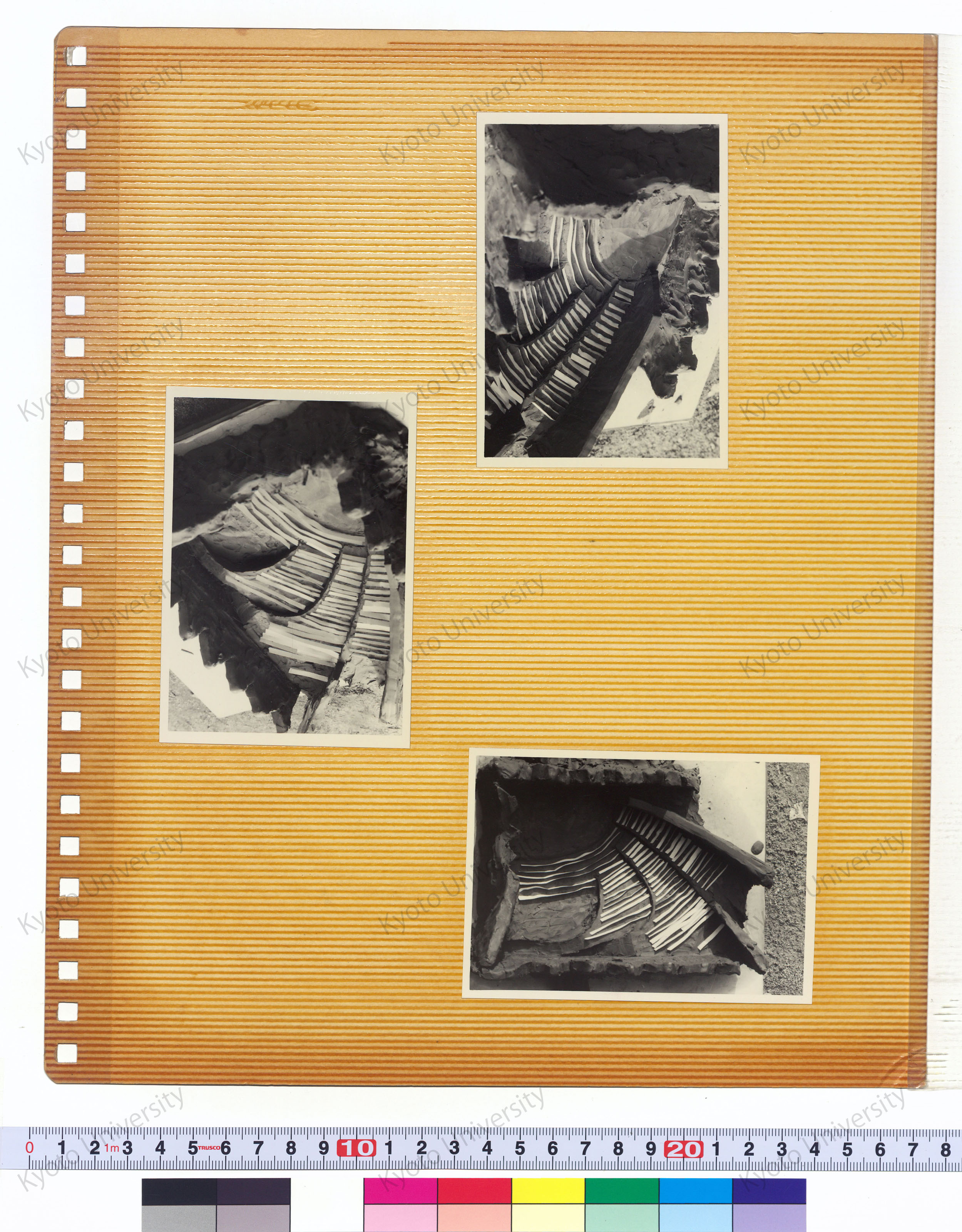 集会室 模型（1:50）──屋根・天井 粘土模型（1:100） (14)