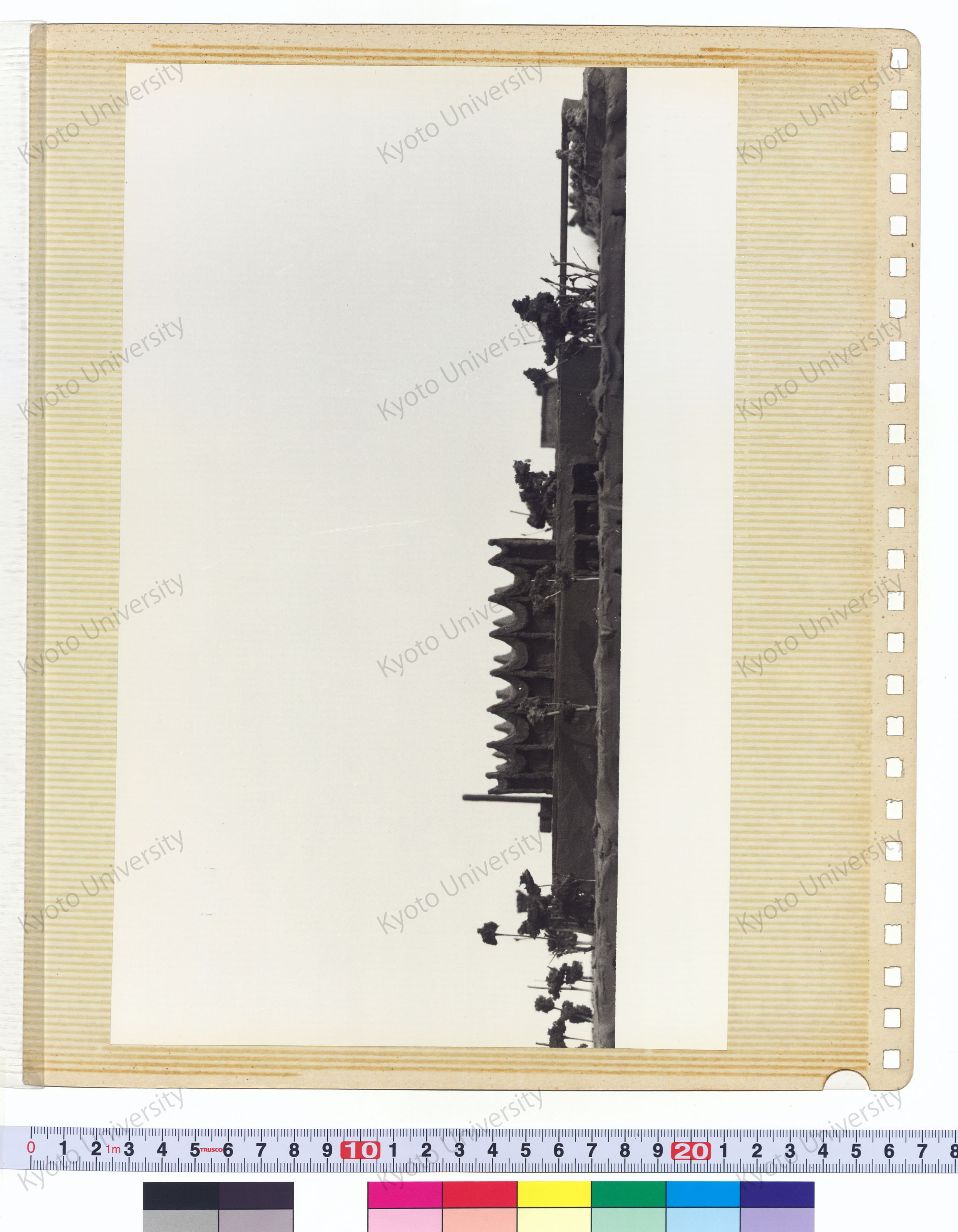 ［京大会館計画案（第1期）］；［京大会館計画案（第3期）］ (9)