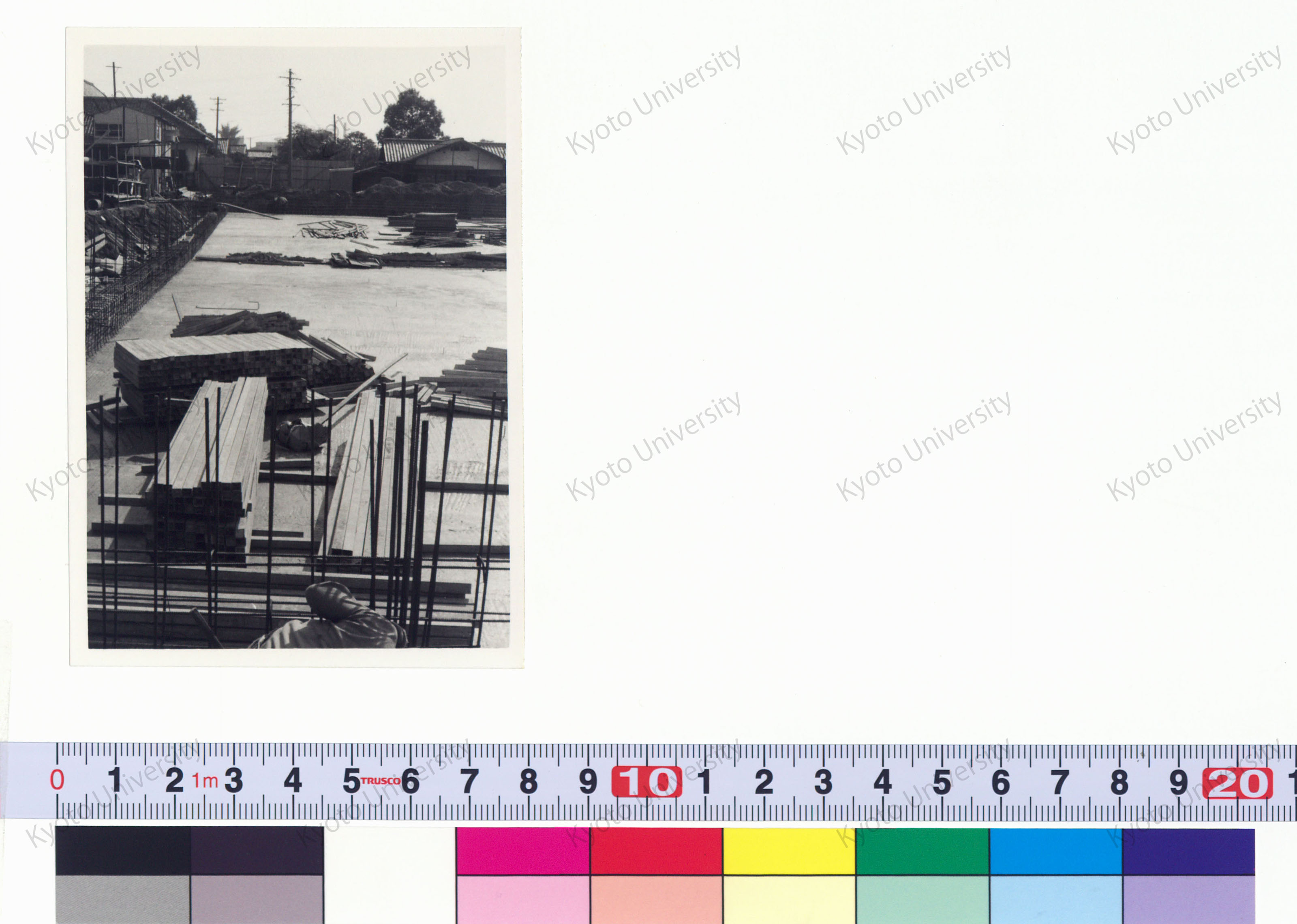 ［京都大学総合体育館］ (19)