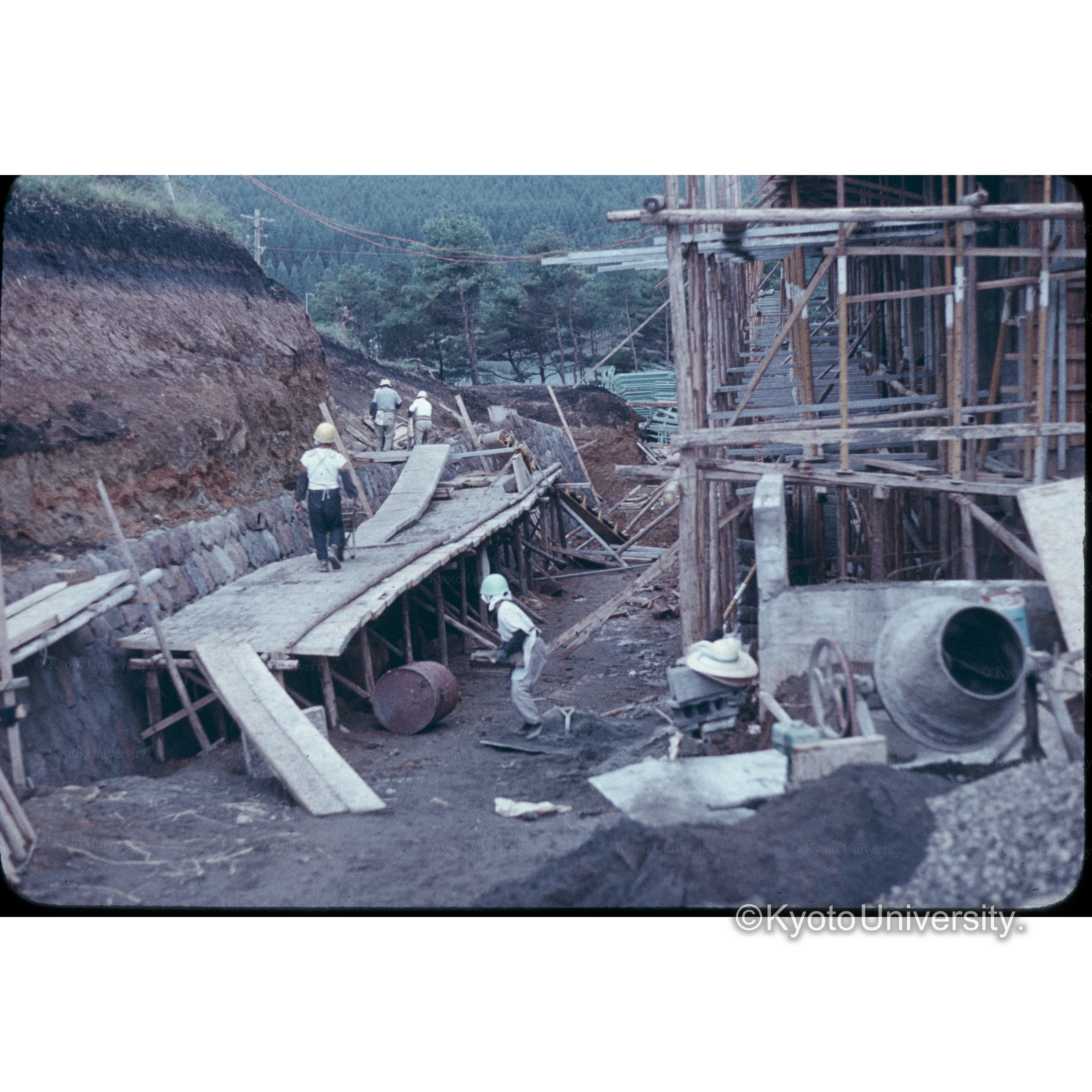 Lake Side Hotel,山下池 (1)