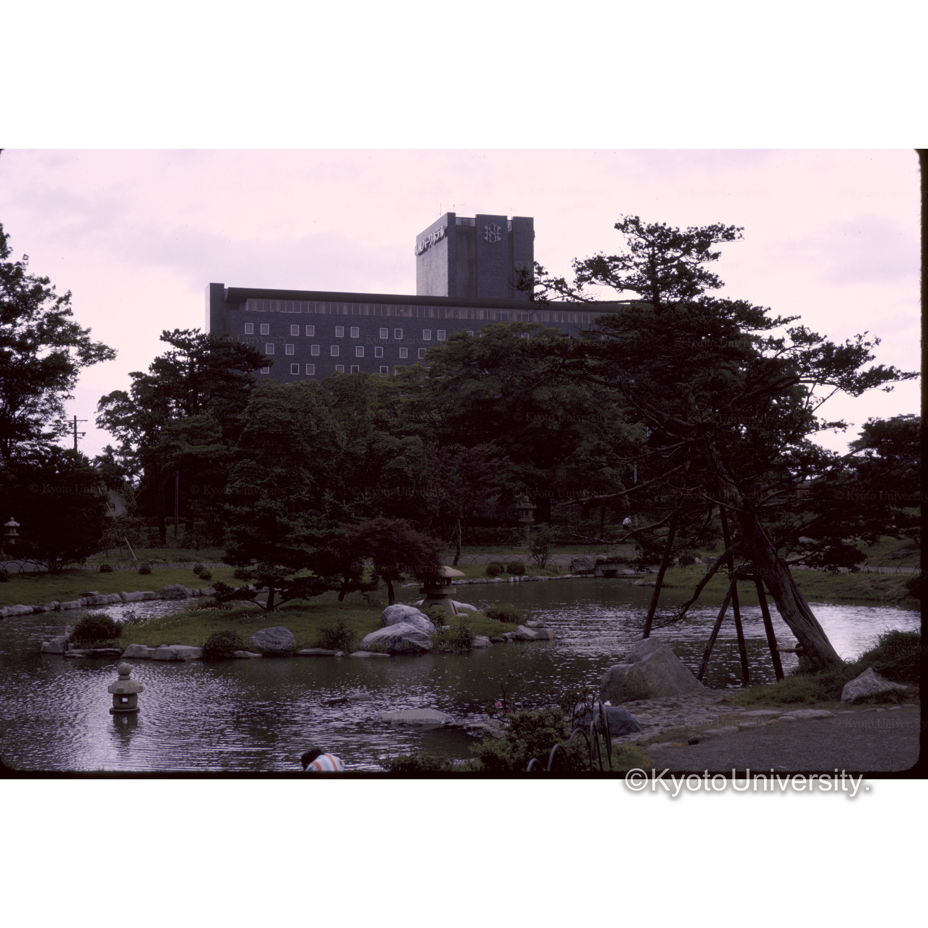 札幌パーク―ホテル(旧三菱ホテル) (1)