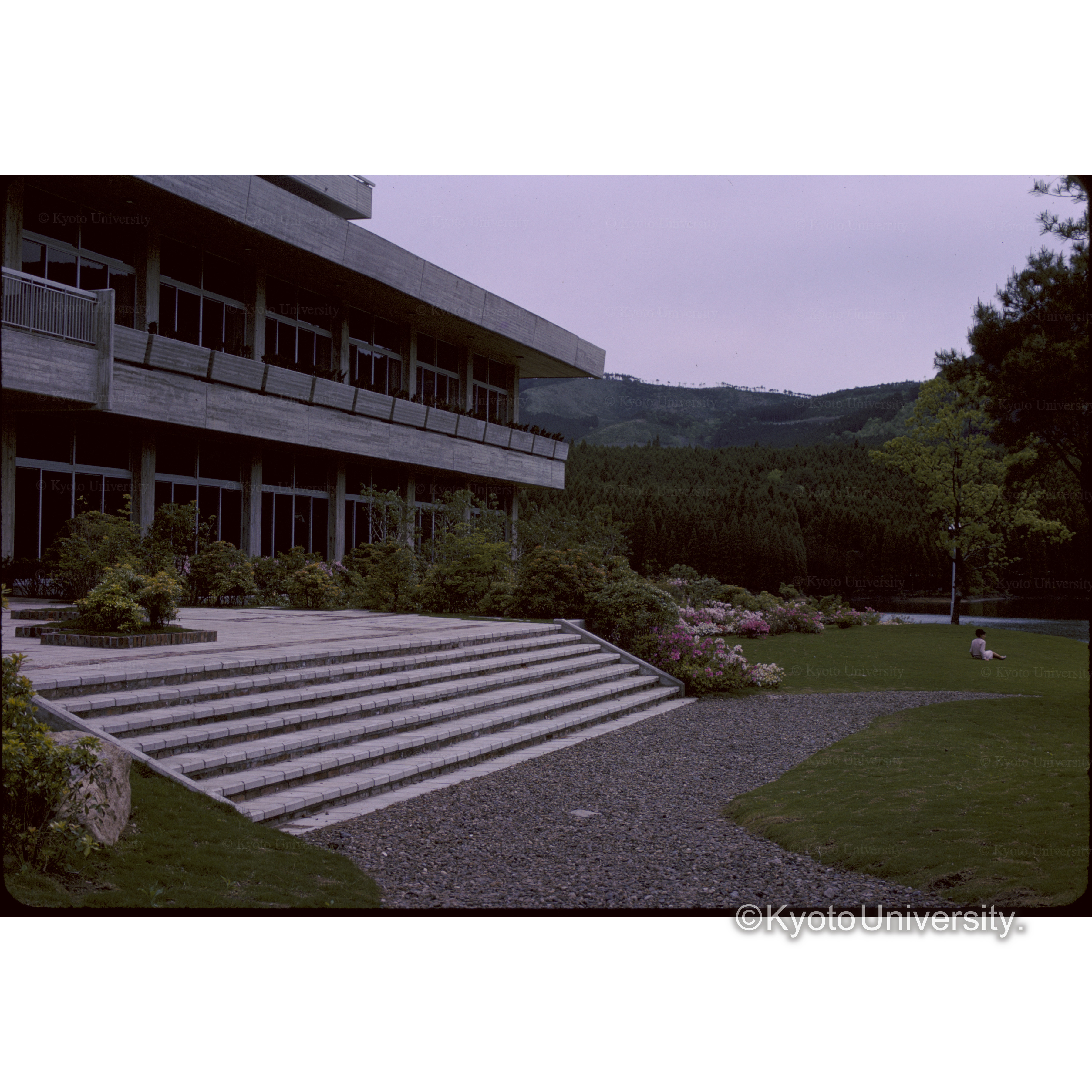 Kuju Lake Side Hotel (1)