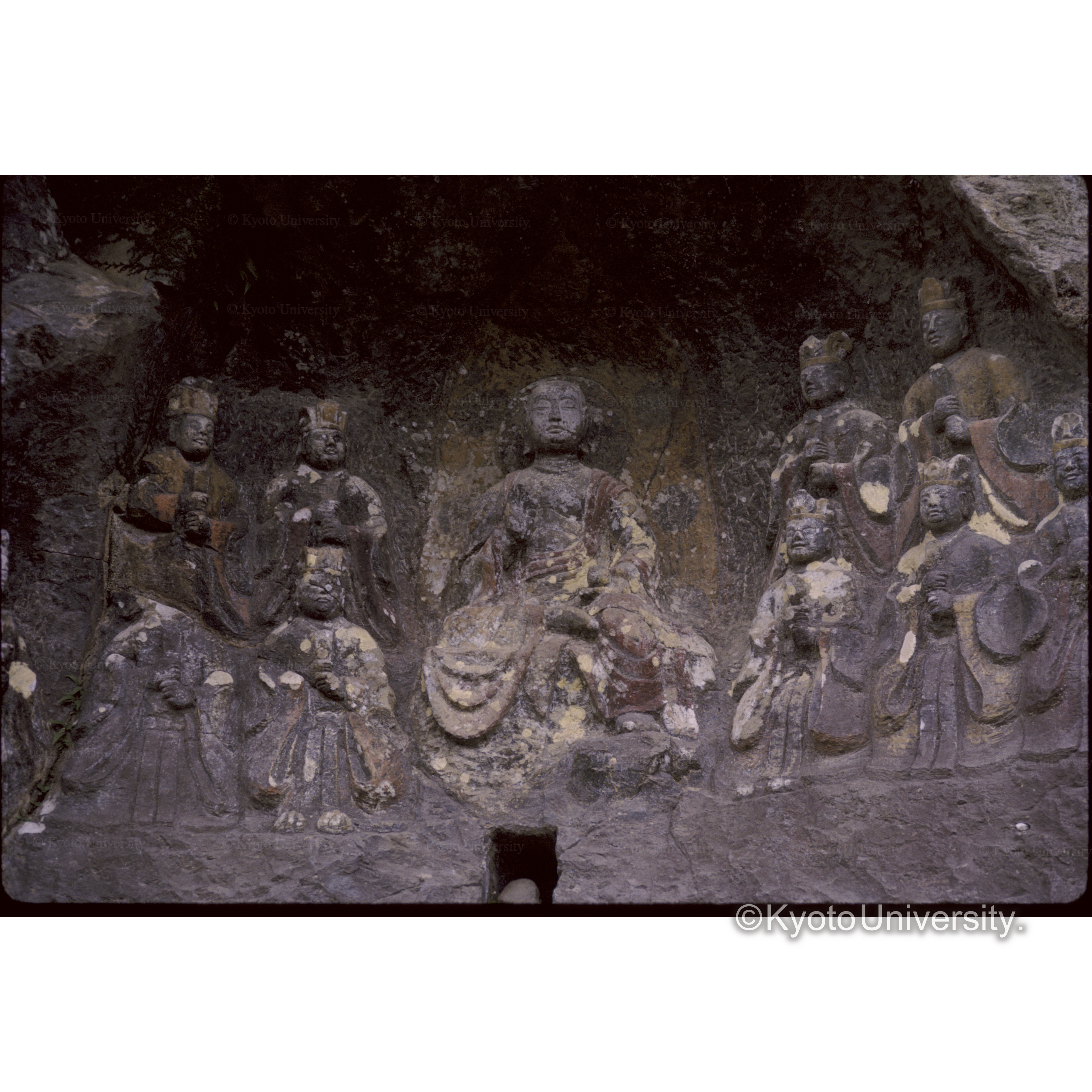 ホキ石仏、臼杵石仏 (1)