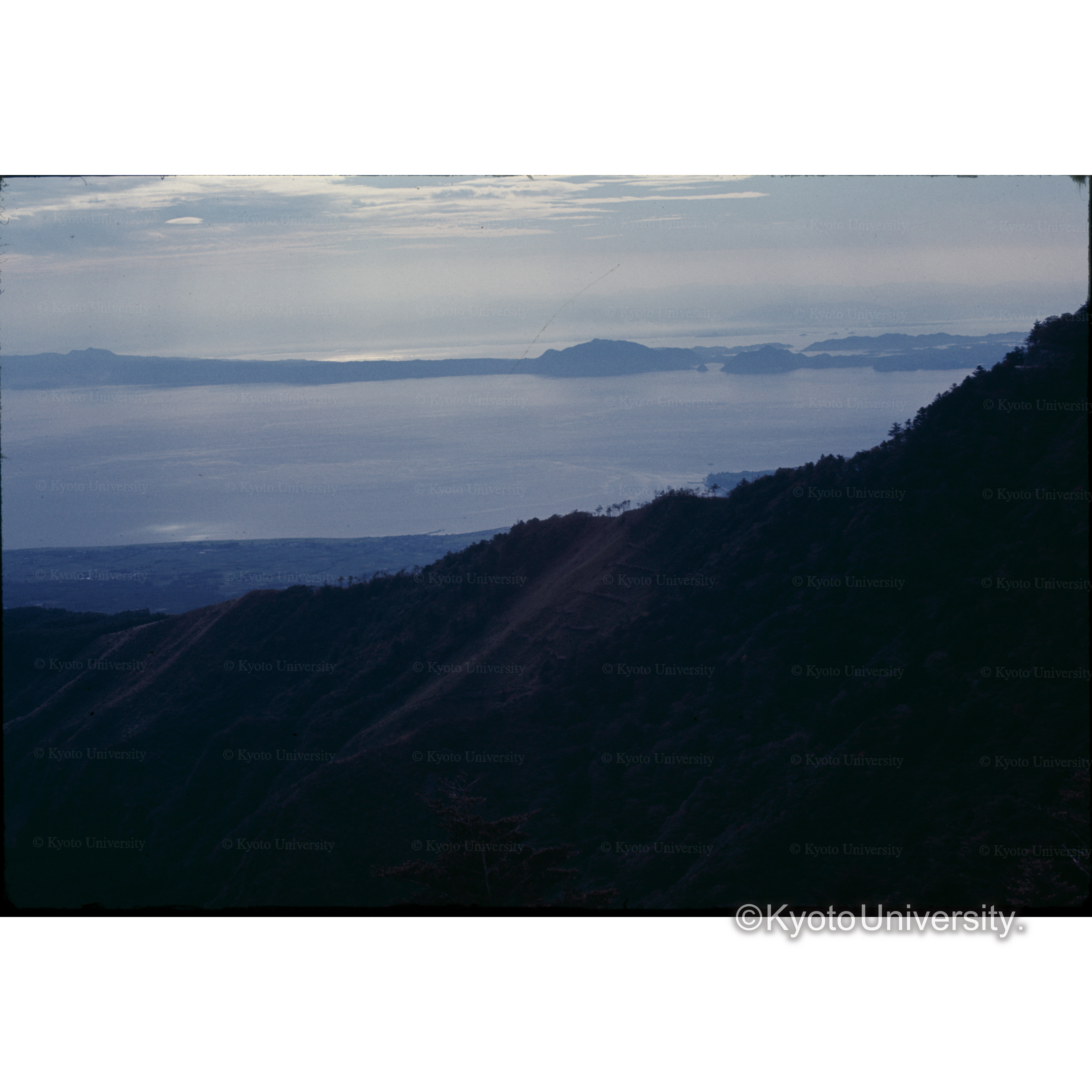 雲仙天草島を眺む (1)