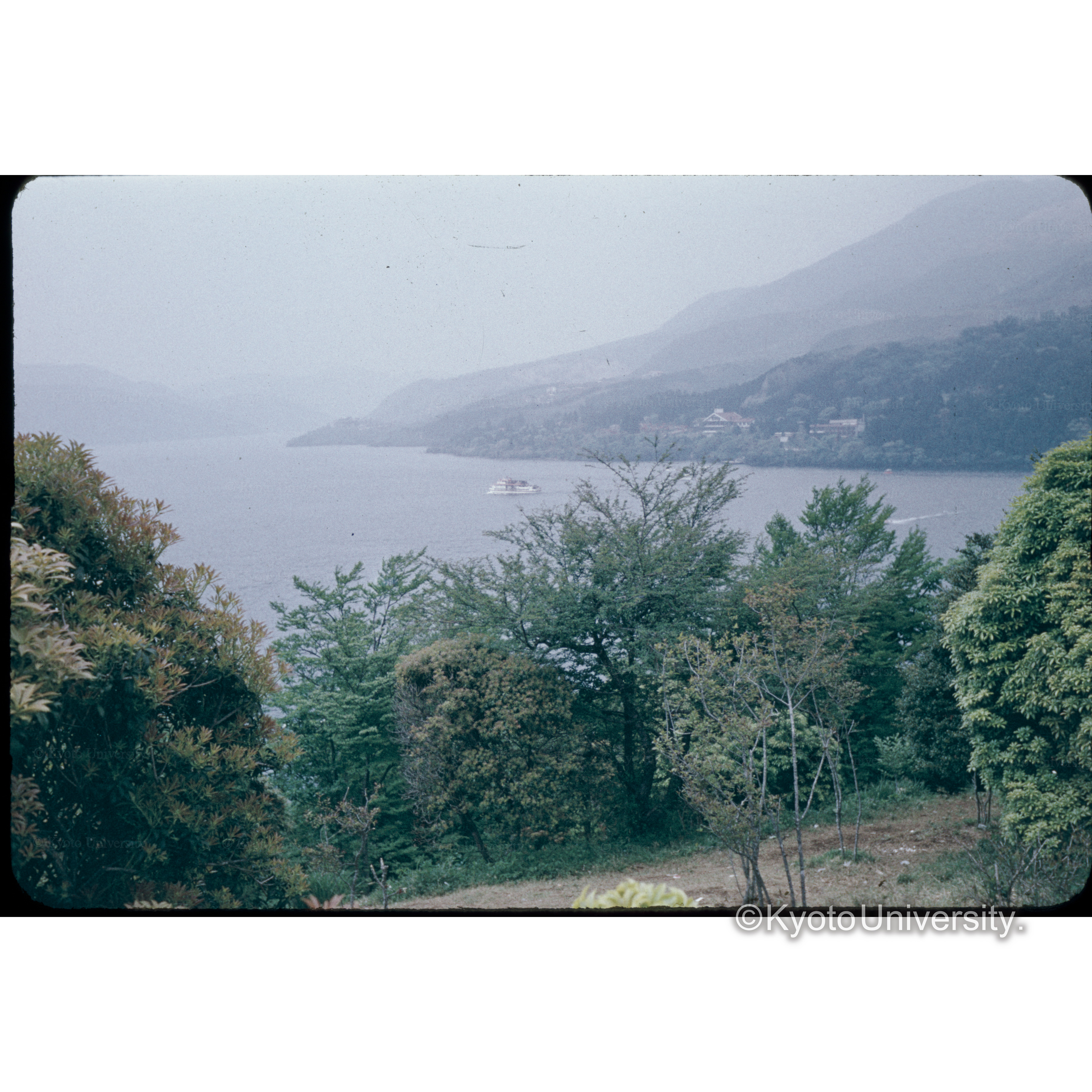 芦ノ湖、箱根 (1)