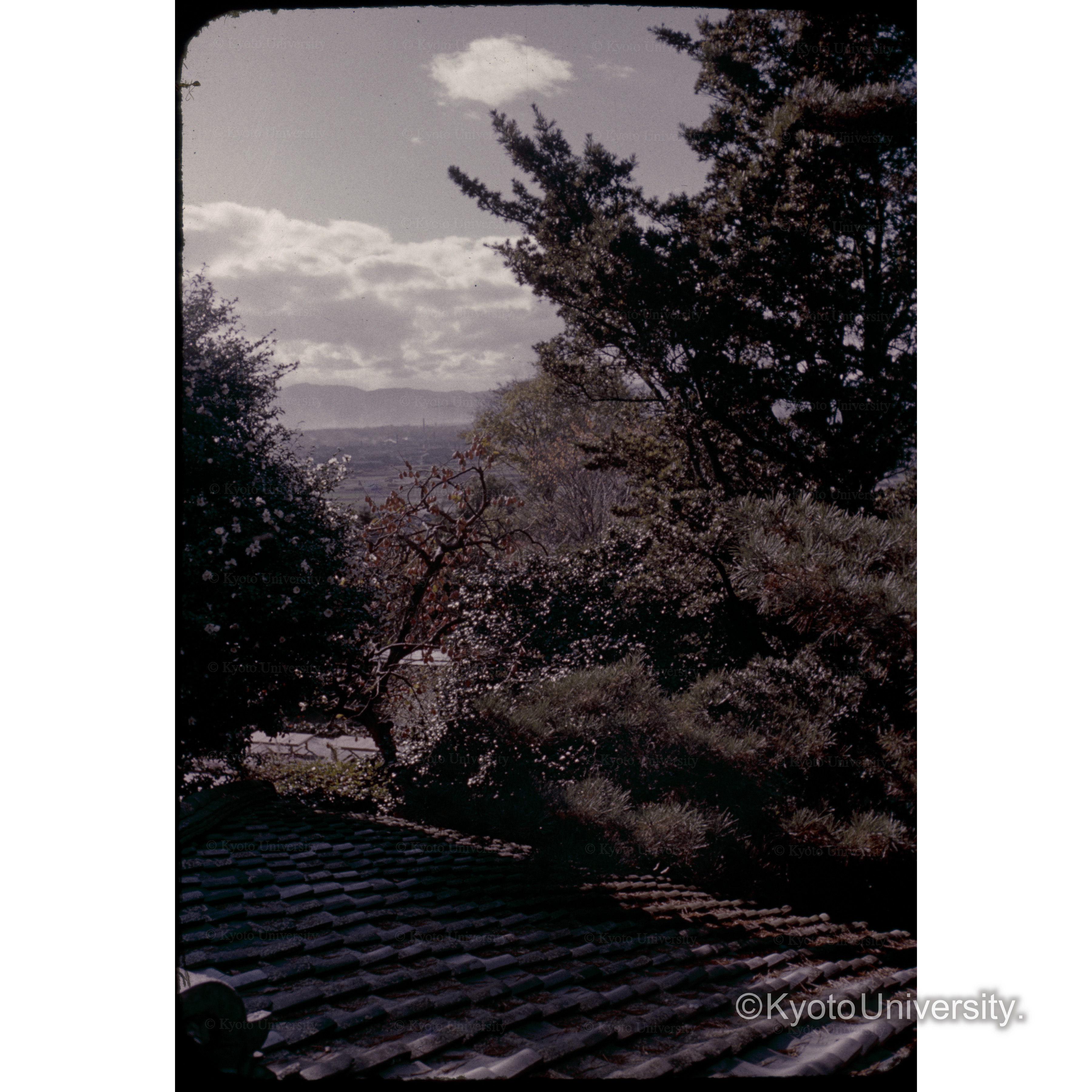 詩仙堂の上より (1)